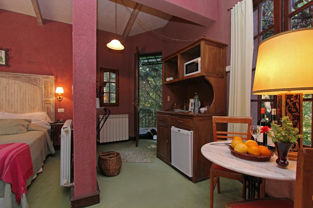 Отель Casa Glebinias Чакрас-де-Кория Экстерьер фото